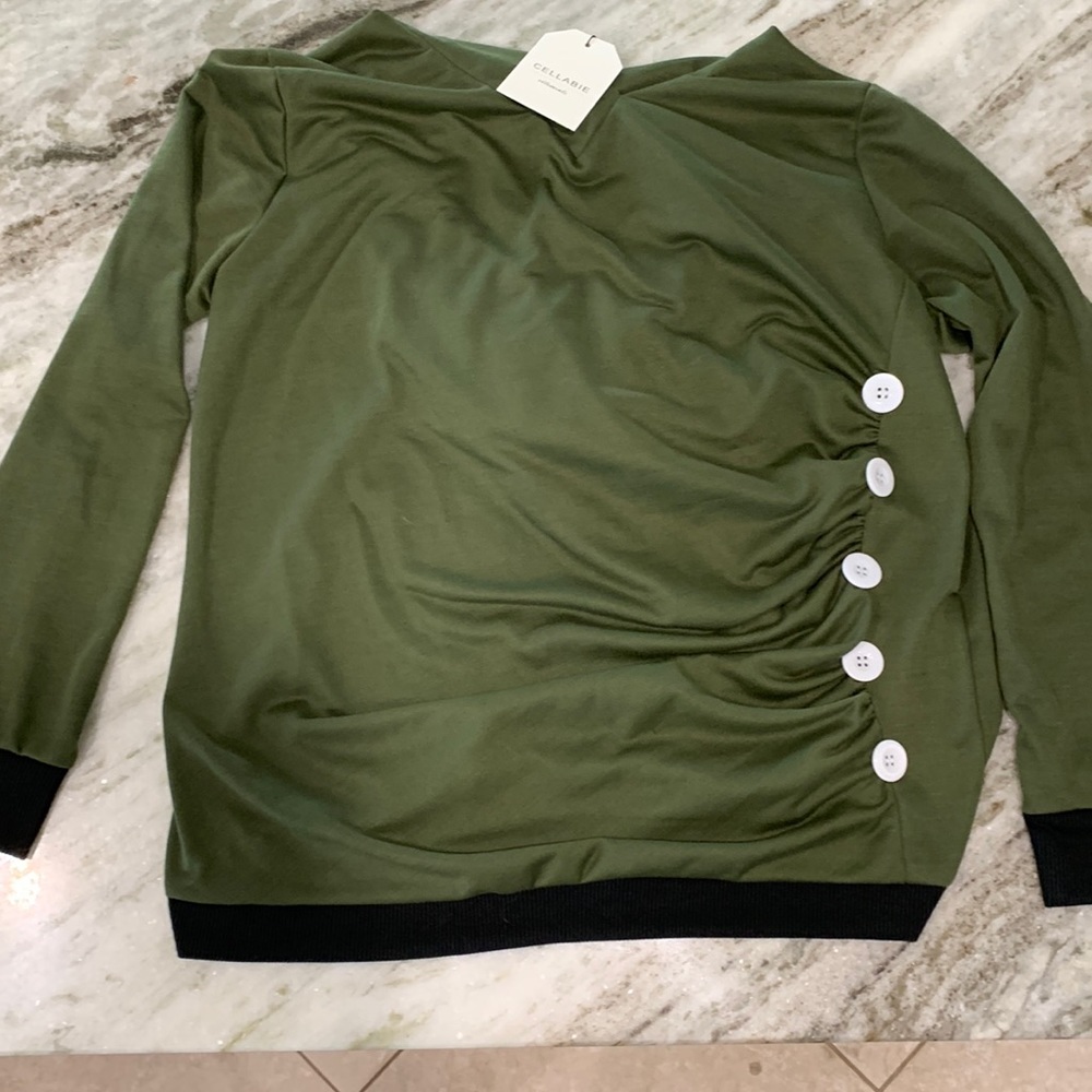 Cellabie army green thin hoodie with flower hood lining. L NWT